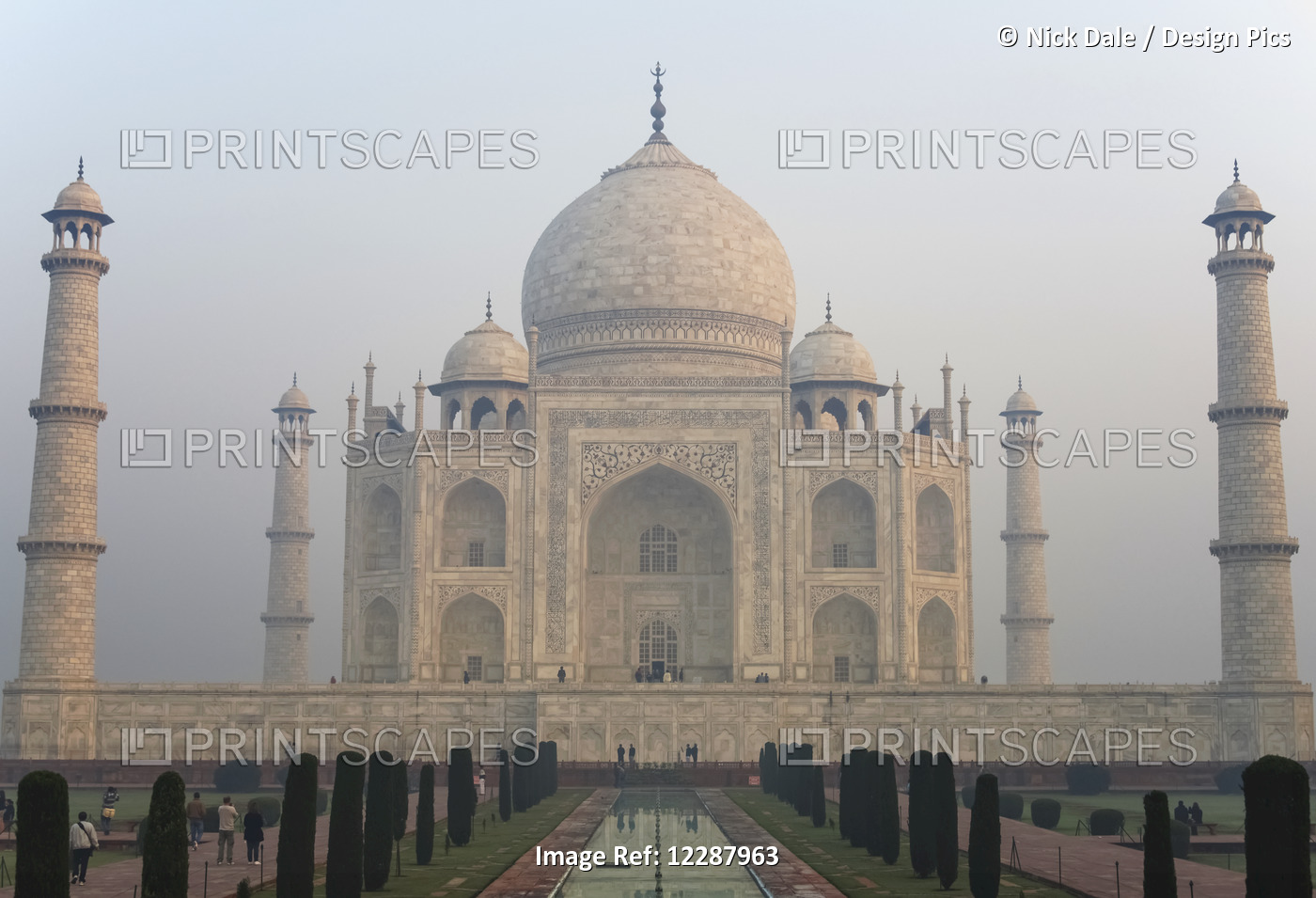Taj Mahal And Tourists; Agra, Uttar Pradesh, India