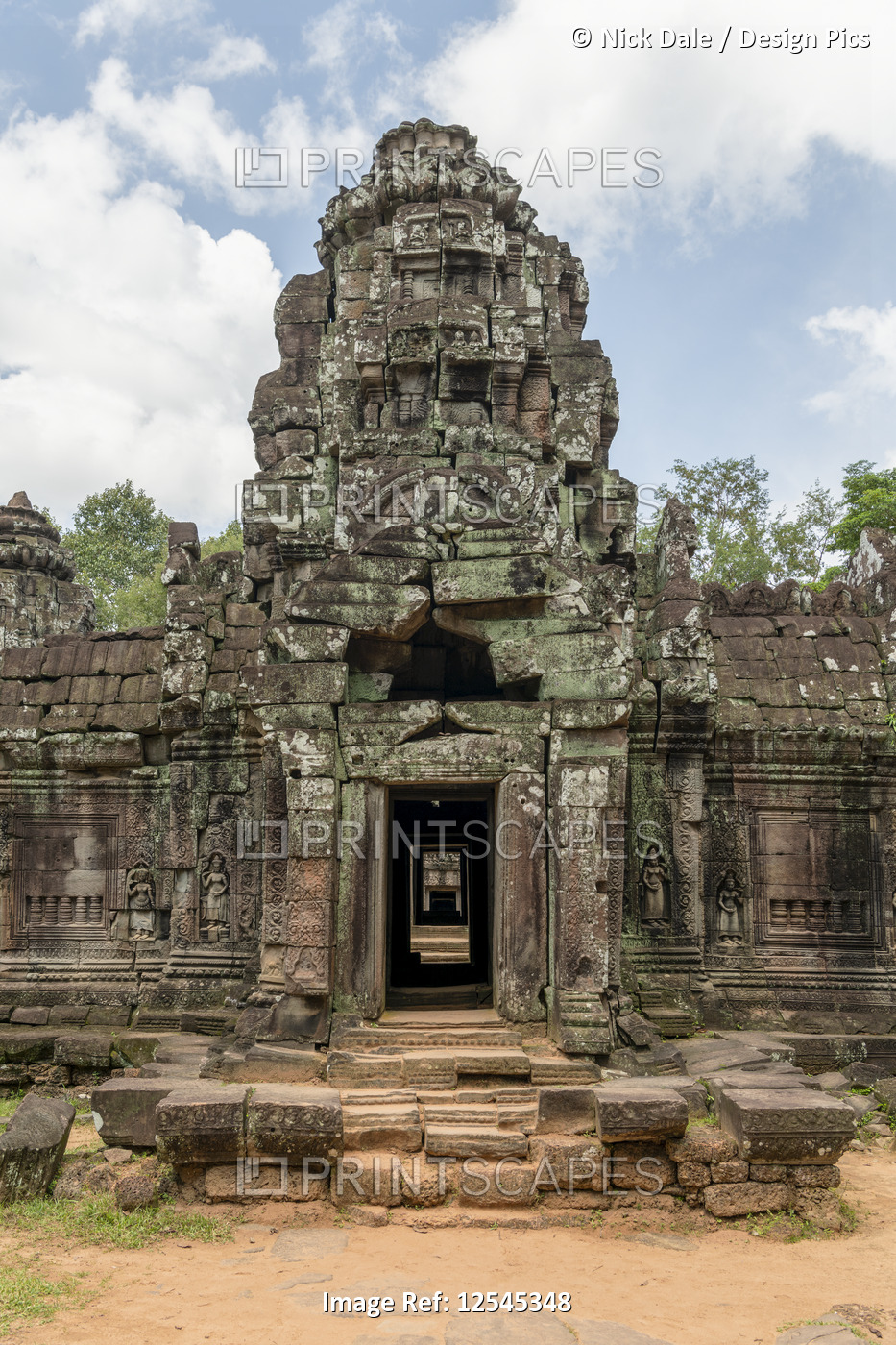 Stone entrance portico at Ta Som temple, Angkor Wat; Siem Reap, Siem Reap ...